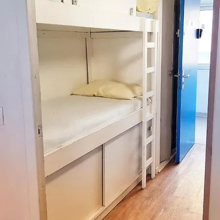 Capcool Pied Dans L'eau Vue Piscine Parking Daire *